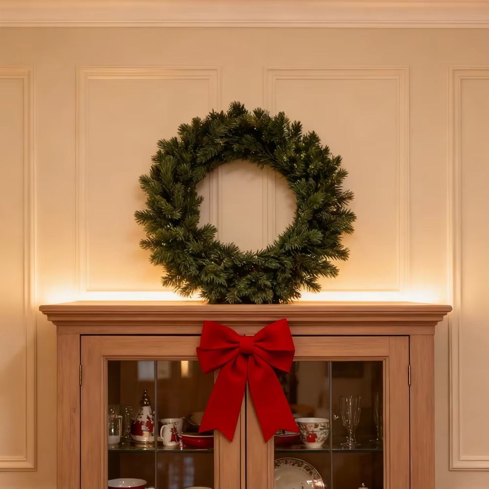 Christmas Wreath Fake - 人工松のリース植物クリスマスデコレーションホリデーパーティーガーデンウェディングホームダイニングテーブルウォールアーチドアDIYセンターピース